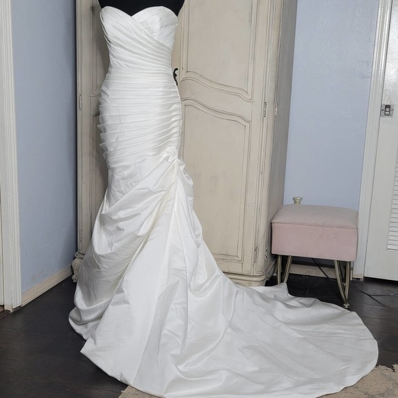 Mikaella Bridal Dresses & Skirts - Mikaella Bridal #1955 Satin Mermaid Wedding Dress Gown Bustle Train✨️sz 12